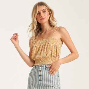 NEW NWT Billabong Straight Seas Top